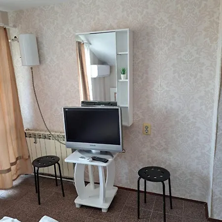 Guest house николови Kiten (Burgas)